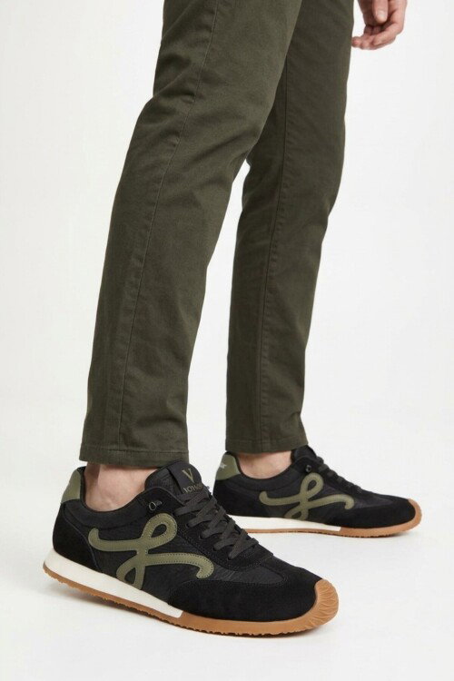 Siyah Bağcıklı Hafızalı Rahat Tabanlı Retro Erkek Casual Ayakkabı Sneaker E472 M