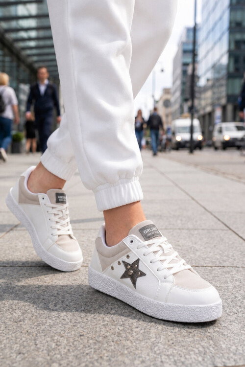 Beyaz Bağcıklı Kalın Tabanlı Kadın Casual Yürüyüş Ayakkabı Sneaker Code 416