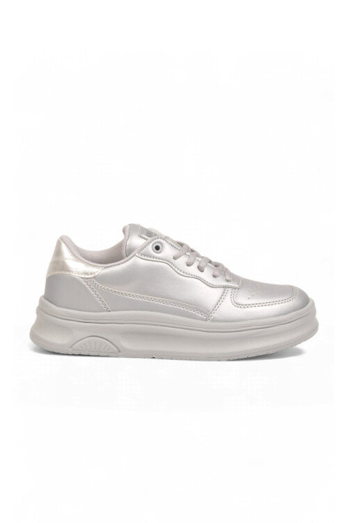 Gümüş-Gri Bağcıklı Kalın Tabanlı Unisex Yürüyüş ve Spor Ayakkabı Sneaker Code 412