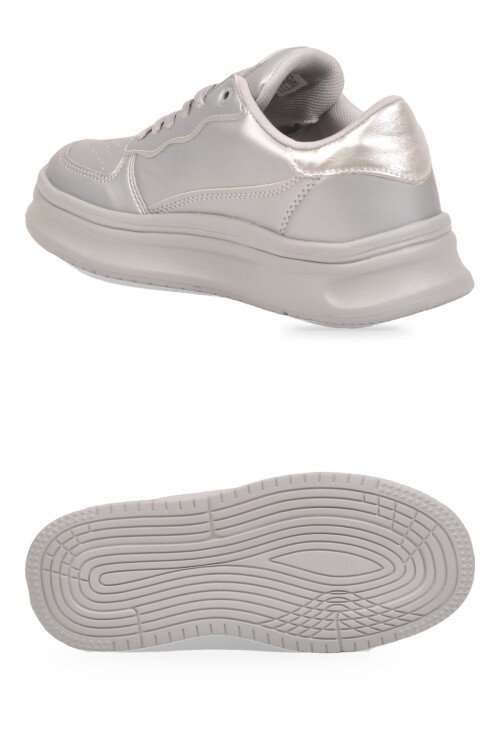 Gümüş-Gri Bağcıklı Kalın Tabanlı Unisex Yürüyüş ve Spor Ayakkabı Sneaker Code 412