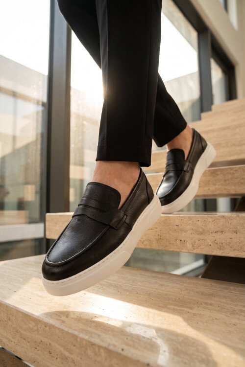 Siyah-Beyaz Hakiki Deri Şık Rahat Erkek Casual Ayakkabı Loafer 272305