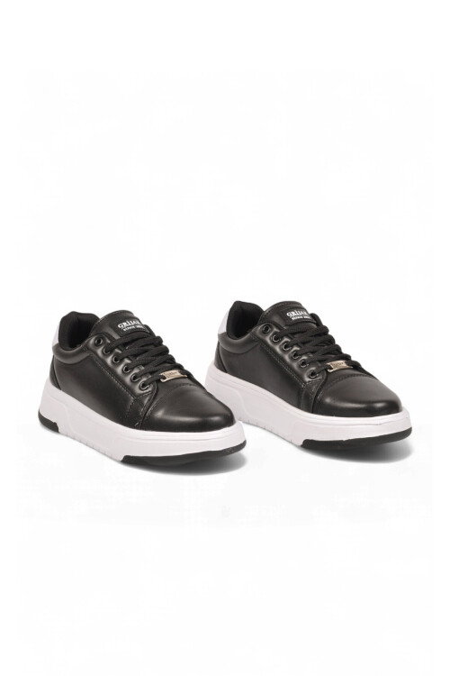 Bağcıklı Kalın Tabanlı Kadın Siyah-Beyaz Casual Yürüyüş Ayakkabı Sneaker Code 419