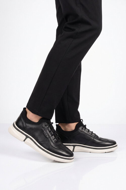 Kauçuk Tabanlı Bağcıklı Sneaker Siyah Hakiki Deri Casual Ayakkabı HZ2420-KS016