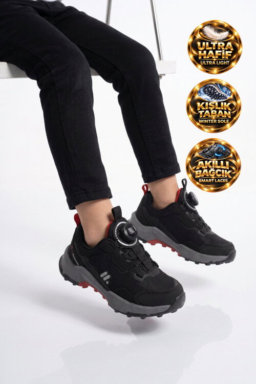 Akıllı Bağcıklı Kauçuk Tabanlı Erkek Çocuk Siyah Yürüyüş ve Spor Ayakkabı BS-İH1-P-240