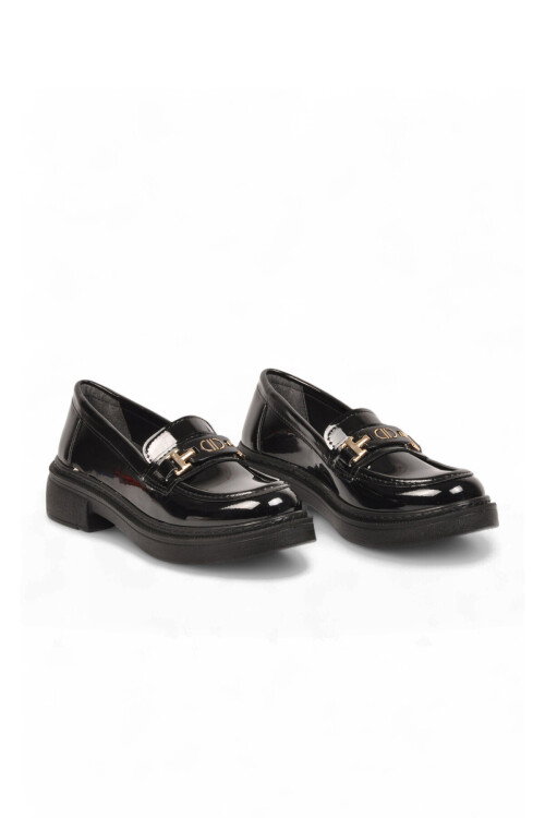 Tokalı Şık Rahat Hafif Kadın Siyah Rugan Klasik Casual Ayakkabı Loafer 1805 Z
