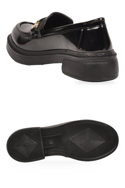 Tokalı Şık Rahat Hafif Kadın Siyah Rugan Klasik Casual Ayakkabı Loafer 1805 Z