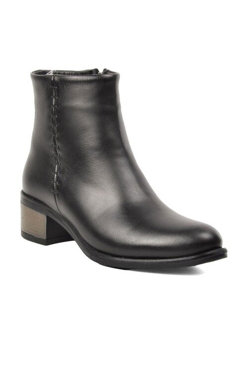 حذاء نسائي تشريحي من الجلد الطبيعي باللون الأسود 8091 Z