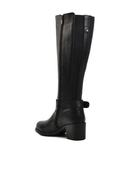 حذاء نسائي أسود 1950912K Z