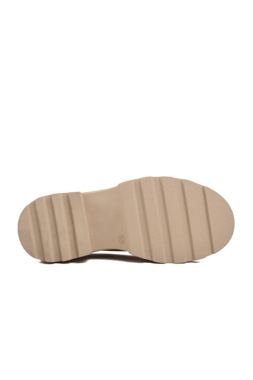 حذاء كاجوال نسائي بلون العاري 572327 Z