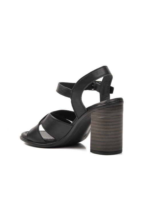 صندل بكعب من الجلد الطبيعي الأسود للنساء 9760 Z