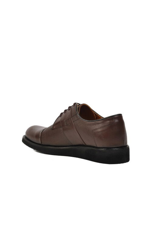 حذاء رجالي كاجوال من الجلد الطبيعي باللون البني الفاخر 33233 M