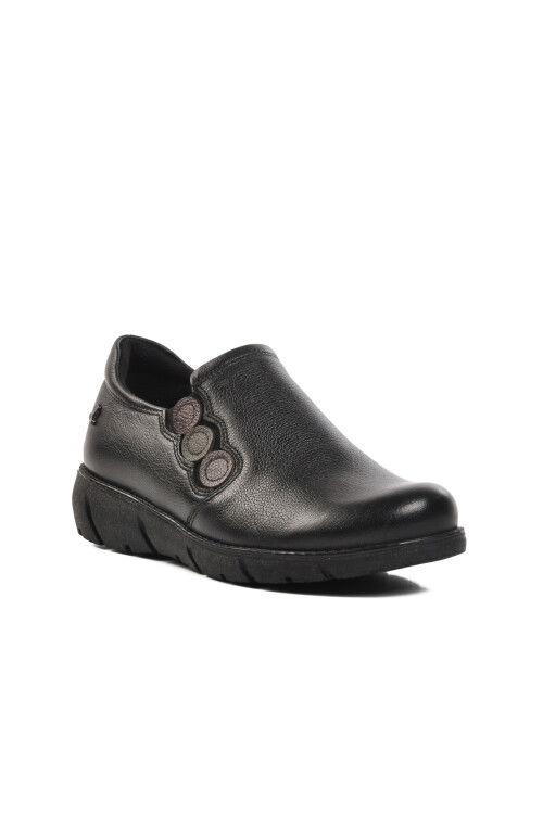 حذاء كاجوال نسائي من الجلد الطبيعي باللون الأسود 1953714K Z