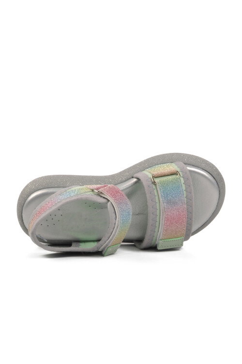 صندل تقويمي أخضر للبنات مقاس 24-402