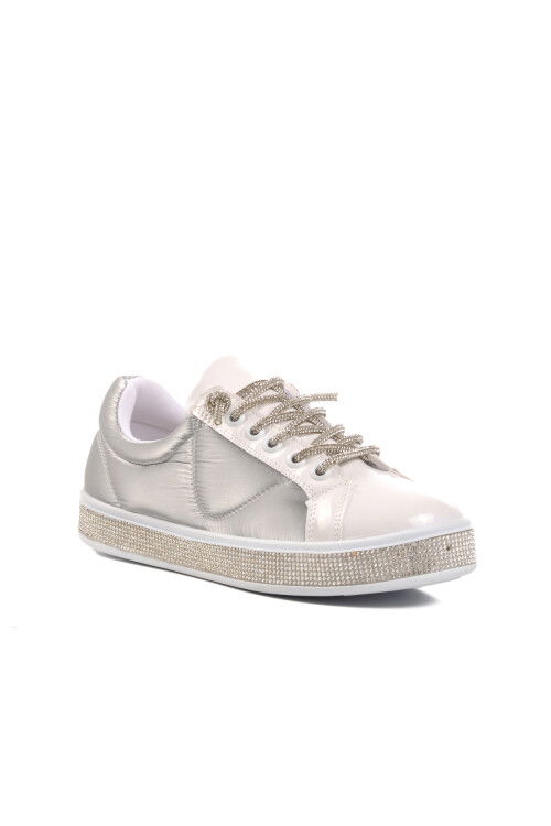 White Womens Sneakers A201 Z