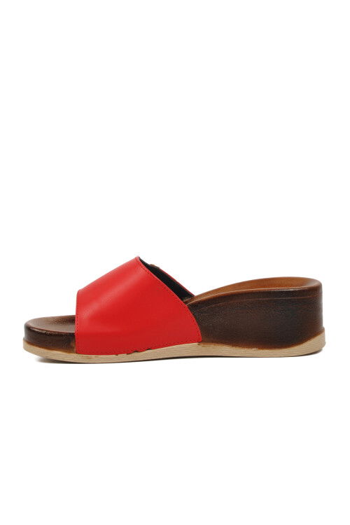 نعال نسائية حمراء PC-7021 Z