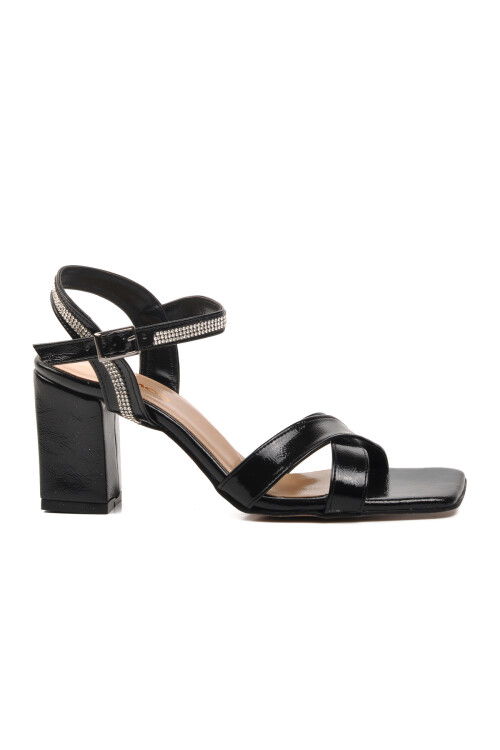 Siyah Rugan  Kadın Abiye Ayakkabı S-126 Z