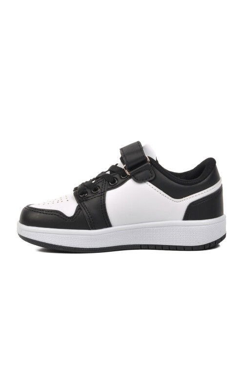 Black-White Childrens Sneakers Slogan P