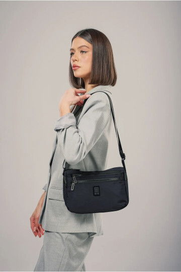 Black Womens Shoulder Bag 17990