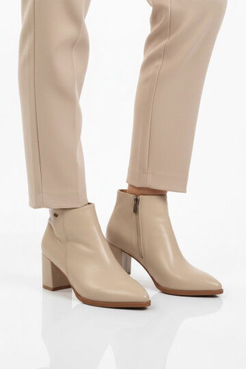 Cream Fur Lined Cold-Resistant Heeled Womens Boots PC-54984 Z