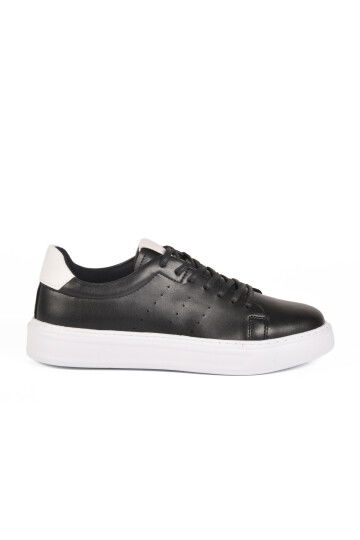 Black and White Lace-Up Lightweight Mens Sneaker 136 M