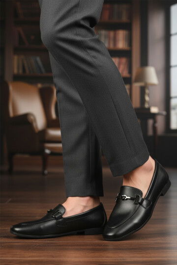 Black Skin Lightweight Flexible Womens Casual Shoes 572433 Z