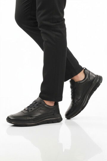 Siyah Hakiki Deri Bağcıklı Erkek Casual Ayakkabı 152-22336 M