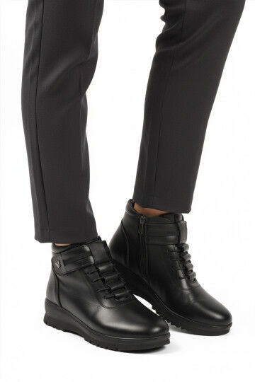 Black Genuine Leather Anatomical Polarized Non-Slip Womens Boots Z438 Z