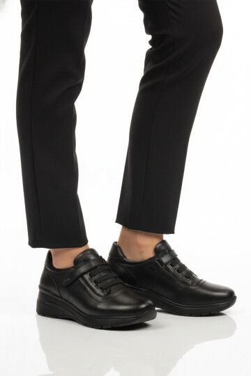 Siyah Hakiki Deri Anatomik Kadın Casual Ayakkabı PLV144 Z