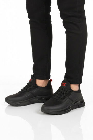 Black Red Lace-Up Lightweight Flexible Mens Sneakers Than 836 M