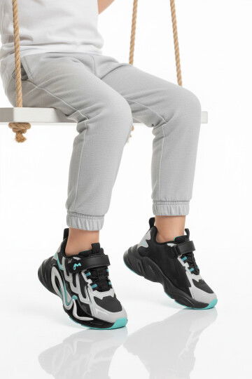 Gri Cırtlı Hafif Erkek Çocuk Spor Ayakkabı 161-T5440210 F