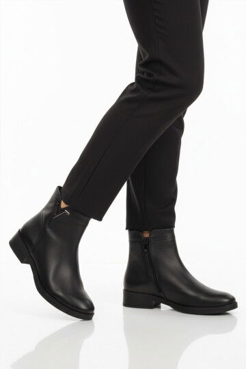 Siyah Hakiki Deri İçi Polarlı Kaymaz Kadın Bot 21893-1 Z