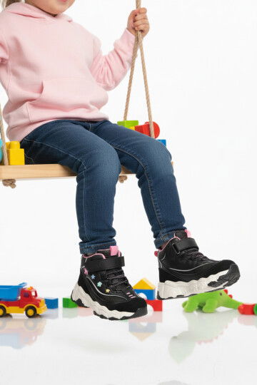 Siyah Cırtlı Desenli Kaymaz Taban Kız Çocuk Spor Ayakkabı Bella Uzun P