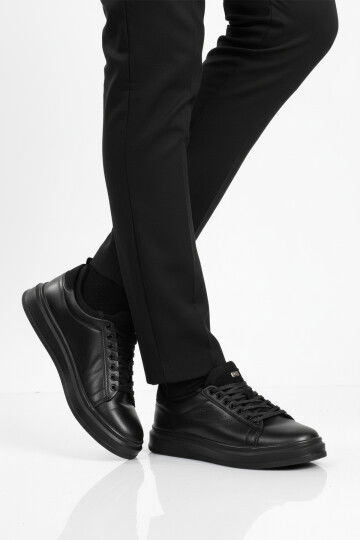 Siyah Bağcıklı Cilt Hafif Esnek Erkek Sneaker 179 M