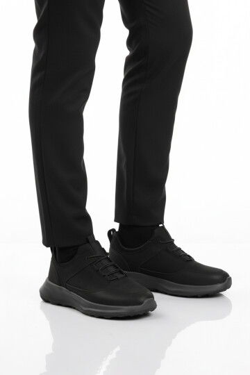 Siyah Elastik Bağcıklı Hafif Cilt Erkek Casual Ayakkabı 460 M