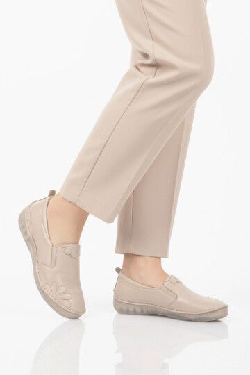 Premium Bej Hakiki Deri Anatomik Kadın Casual Ayakkabı 44404 Z