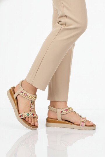 Bej İşlemeli Hafif Kadın Sandalet 358170 Z