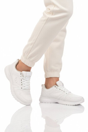 Beyaz Fileli Hafif Esnek Büyük Numara Spor Ayakkabı 020 M
