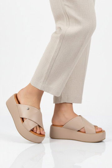 Bej Çapraz Bantlı Kadın Topuklu Terlik PC-54641 Z