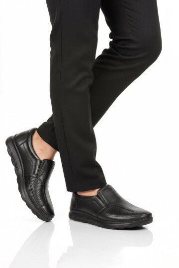 Premium Siyah Hakiki Deri Erkek Casual Ayakkabı 505 M