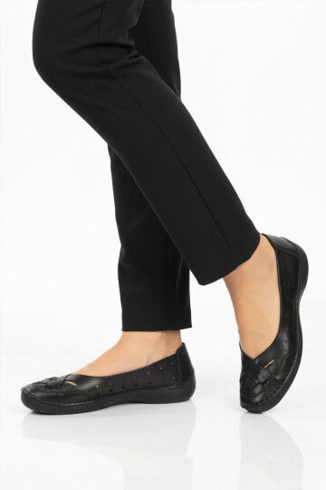 Premium Siyah Hakiki Deri Anatomik Kadın Casual Ayakkabı 44401 Z