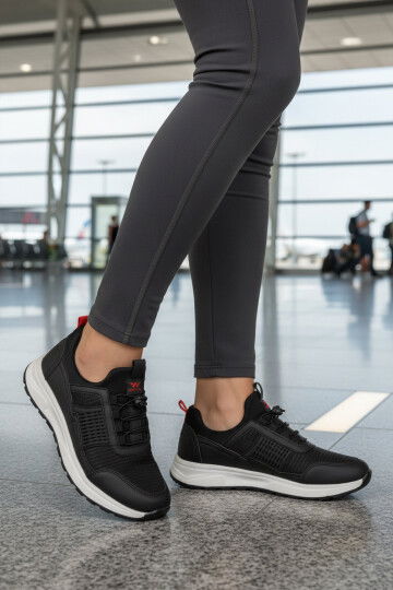 Black Red Lightweight Flexible Lock Lace-Up Unisex Sneakers Nans 6006 G