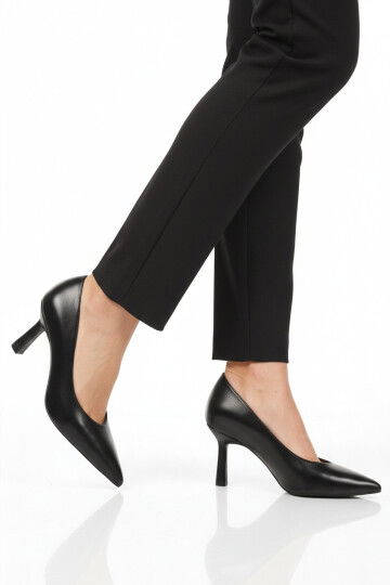 Siyah Kadın İnce Topuklu Ayakkabı 593052 Z