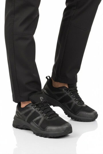 Siyah Kaymaz Taban Su Geçirmez Erkek Outdoor Yürüyüş Ayakkabısı PCI-11625 M