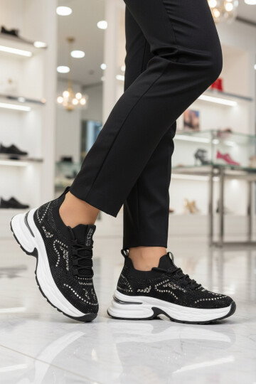 Siyah Taş Detaylı Bağcıklı Anorak Örme Kalın Tabanlı Kadın Casual Yürüyüş Ayakkabı Sneaker 26Y303