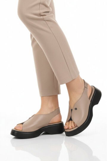 Vizon Kadın Günlük Topuklu Sandalet PC-7390 Z