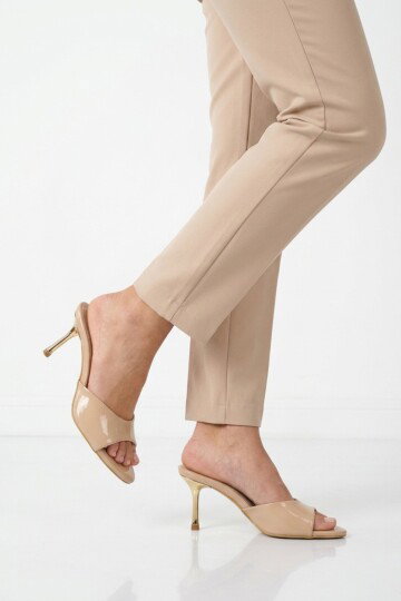 Bej Rugan Kadın Hafif İnce Topuklu Terlik 336601 Z