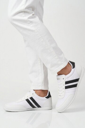 Beyaz Siyah Bağcıklı Hafif Esnek Erkek Spor Ayakkabı BST-2086 M