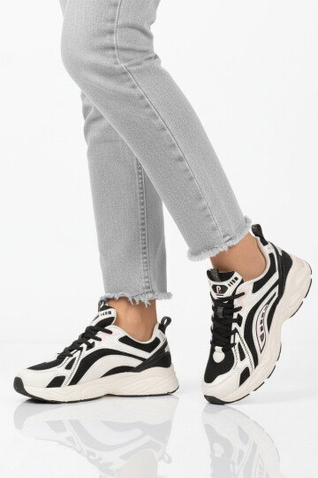 Beyaz Siyah Hafızalı Taban Fileli Hafif Kadın Spor Ayakkabı PCI-11369 G