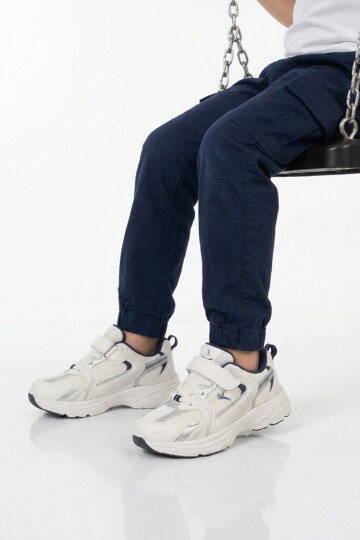 Beyaz Fileli Hafif Esnek Unisex Çocuk Spor Ayakkabı Terra F