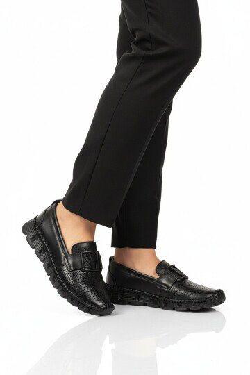 Siyah Hakiki Deri Kadın Casual Ayakkabı 0005 Z